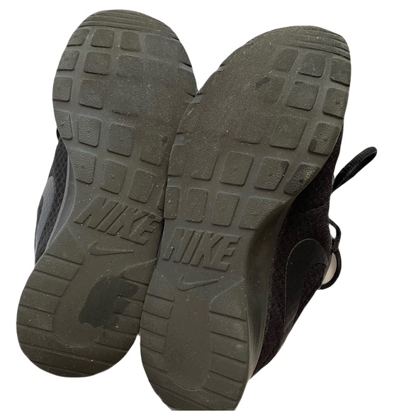 Black Nike Athletic Shoes - Picture 7 of 7